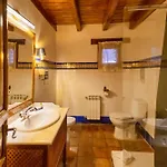 Hospedium Isabel La Catolica Hotel 2*