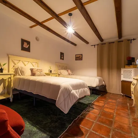 Hospedium Rural Isabel La Catolica 2*