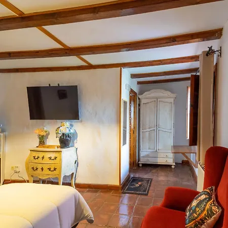 Hospedium Rural Isabel La Catolica 2*