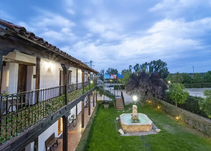 Hospedium Hotel Isabel La Catolica 호텔 2*