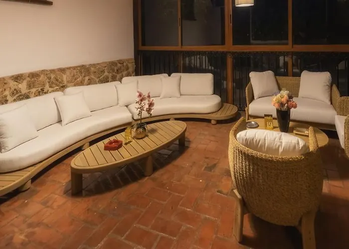 Отель Hospedium Rural Isabel La Catolica Аранда-де-Дуэро