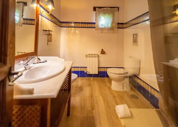 Hospedium Rural Isabel La Catolica 2*