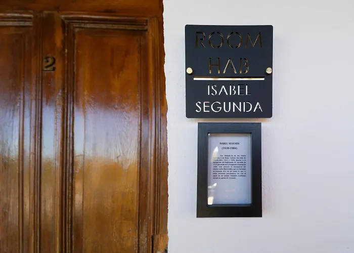 Hospedium Rural Isabel La Catolica Отель