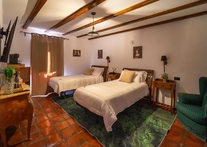 Hospedium Hotel Isabel La Catolica 호텔 2*